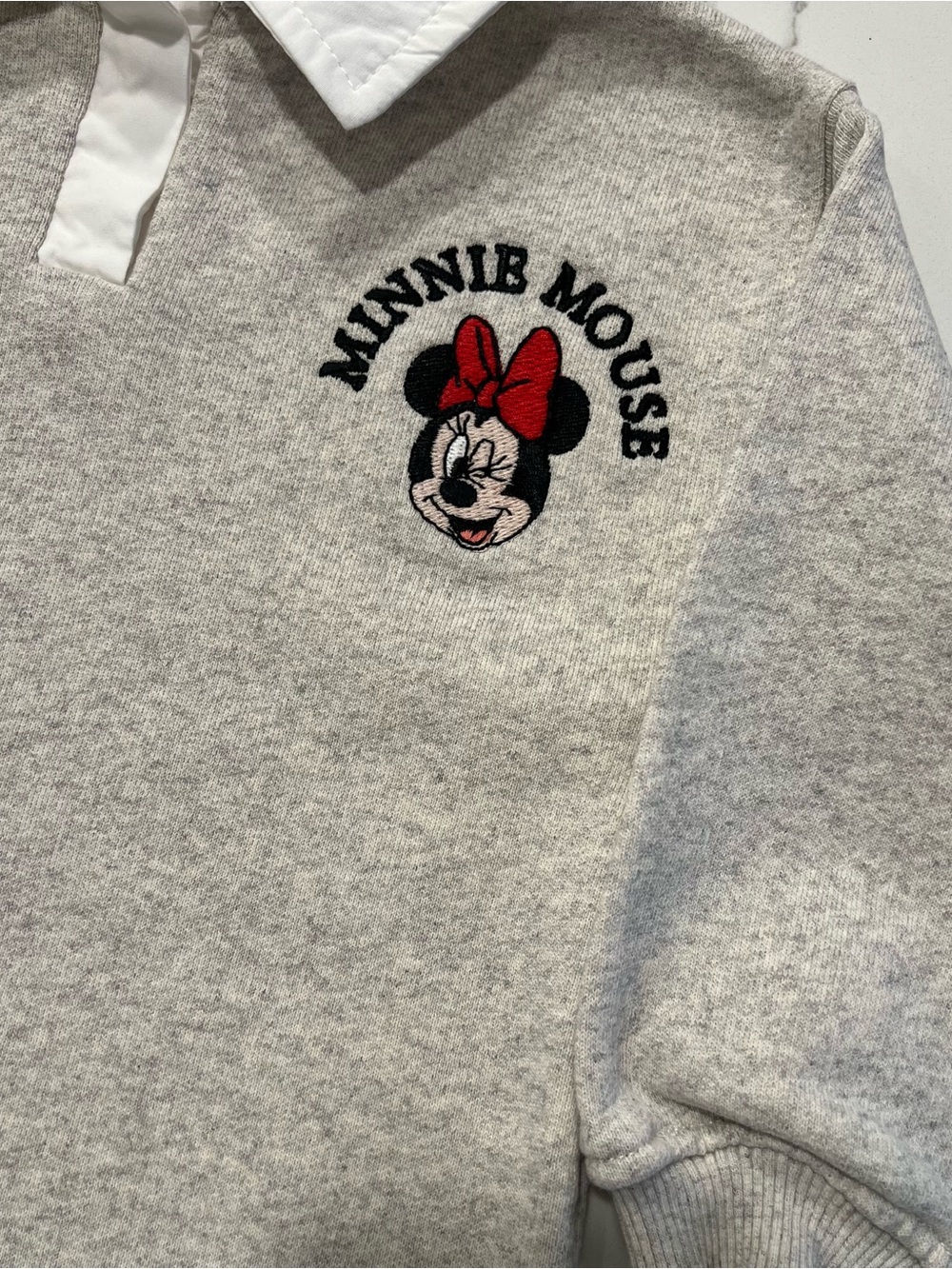 ZARA Toddler Grey Sweatshirt Dress with White Collar and Minnie Mouse Embroidery - Picture 3 of 7
